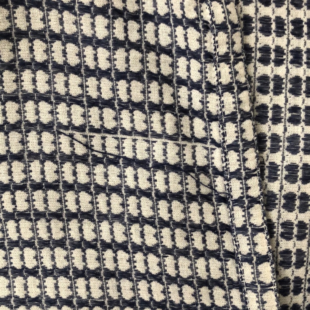 Club Monaco Sheelya Split Neck Top - Picture 9 of 11